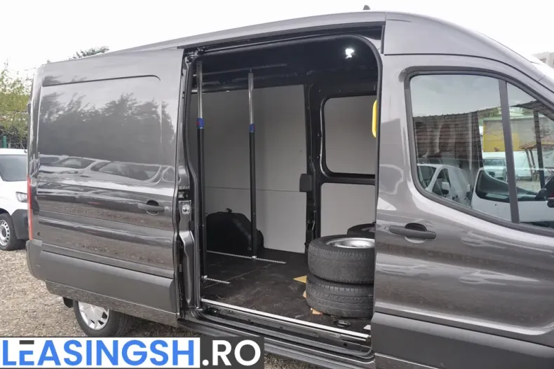 Ford Transit din 2021 cu 175.553 km - oferta FOR256436 - foto 12
