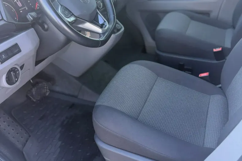 Volkswagen Transporter din 2023 cu 46.500 km - oferta VOL256439 - foto 12