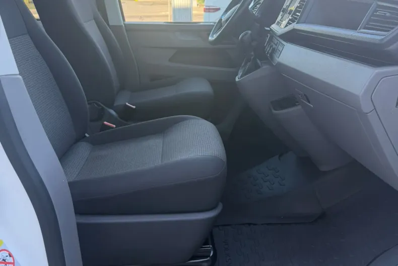 Volkswagen Transporter din 2023 cu 46.500 km - oferta VOL256439 - foto 15