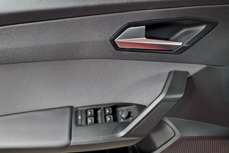 Seat Leon din 2022 cu 106.705 km - oferta SEA256440 - foto 22