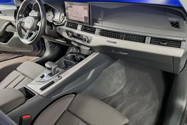 Audi A4 din 2022 cu 68.609 km - oferta AUD256441 - foto 13