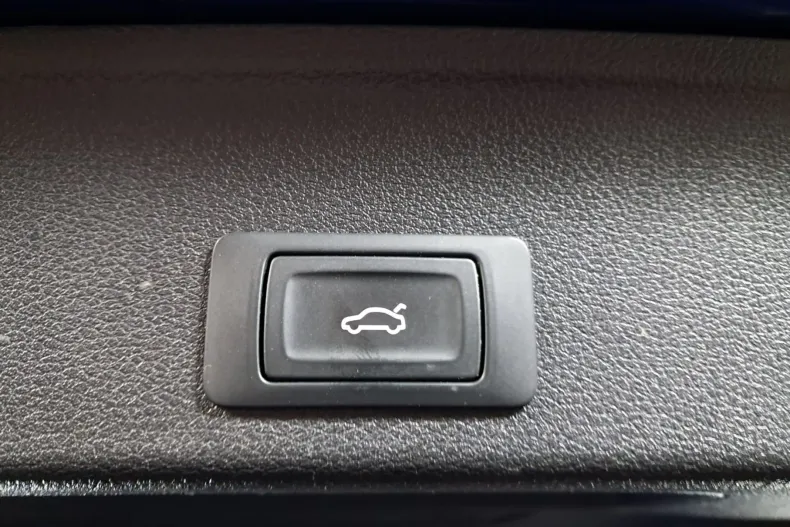 Audi A4 din 2022 cu 68.609 km - oferta AUD256441 - foto 19