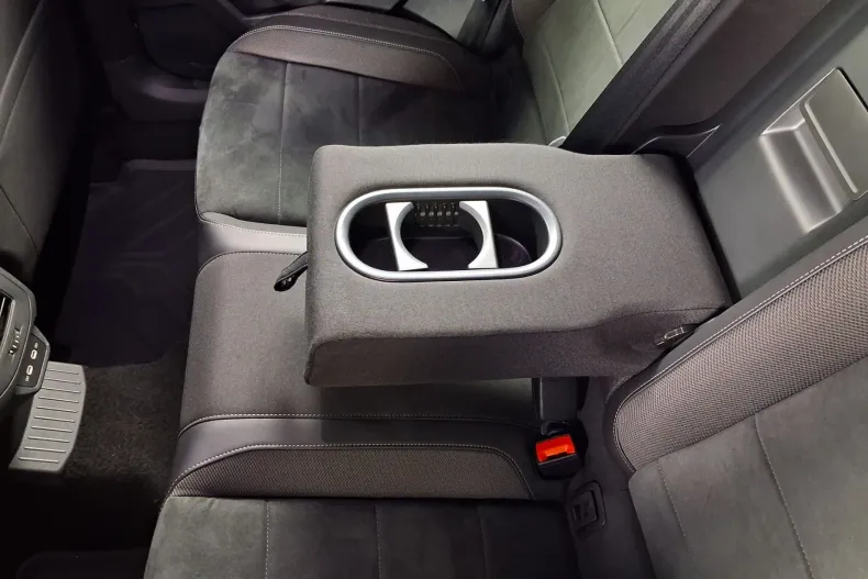 Volkswagen T-Roc din 2023 cu 90.642 km - oferta VOL256444 - foto 31
