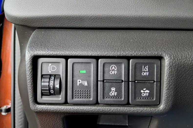 Suzuki SX4 din 2023 cu 45.138 km - oferta SUZ256446 - foto 17