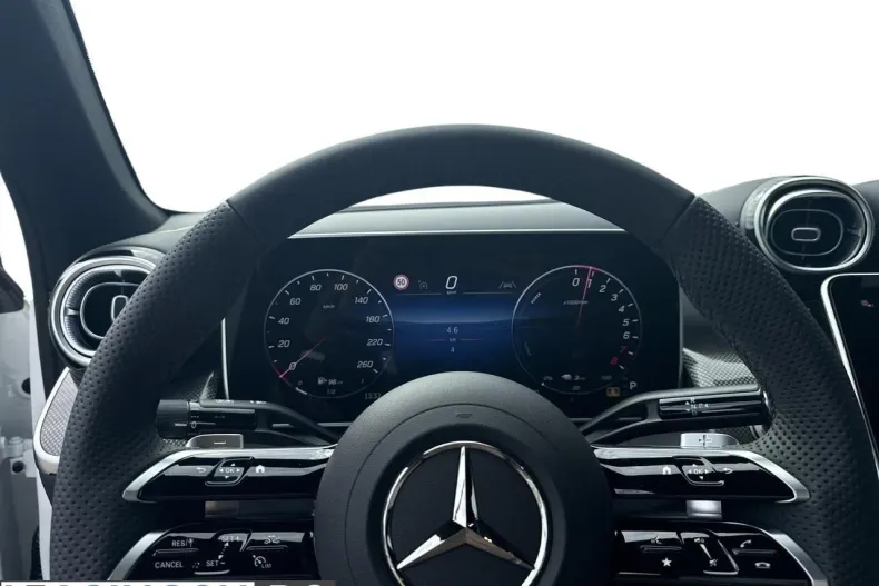 Mercedes-Benz GLC Coupe din 2026 cu 4 km - oferta MER256454 - foto 8