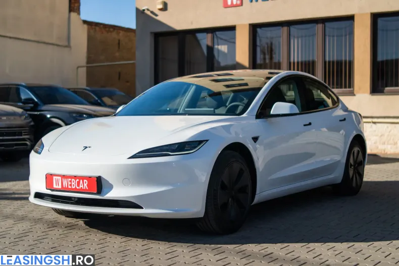 Tesla Model 3 din 2026 cu 50 km - oferta TES256458 - foto 3