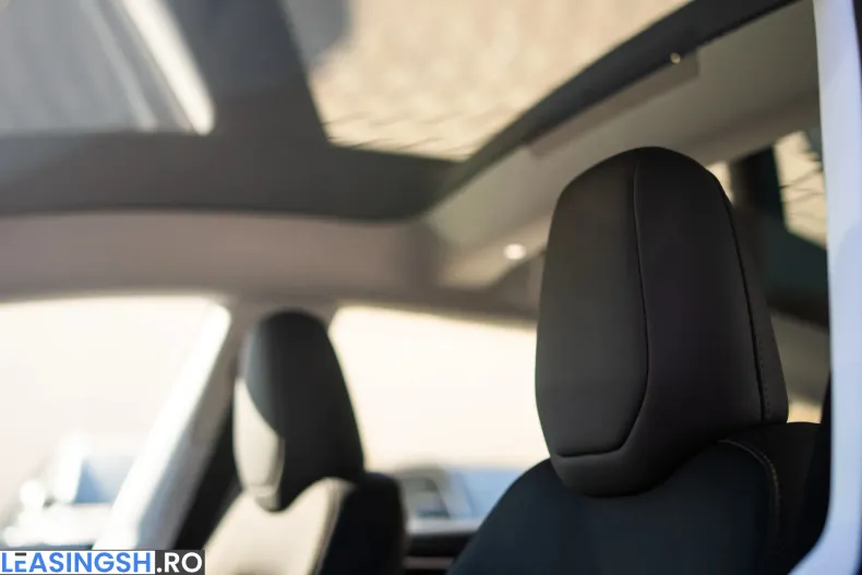 Tesla Model 3 din 2026 cu 50 km - oferta TES256458 - foto 6