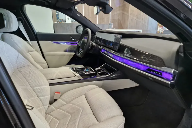 BMW 740 (Seria 7) din 2026 cu 20.000 km - oferta BMW256461 - foto 10