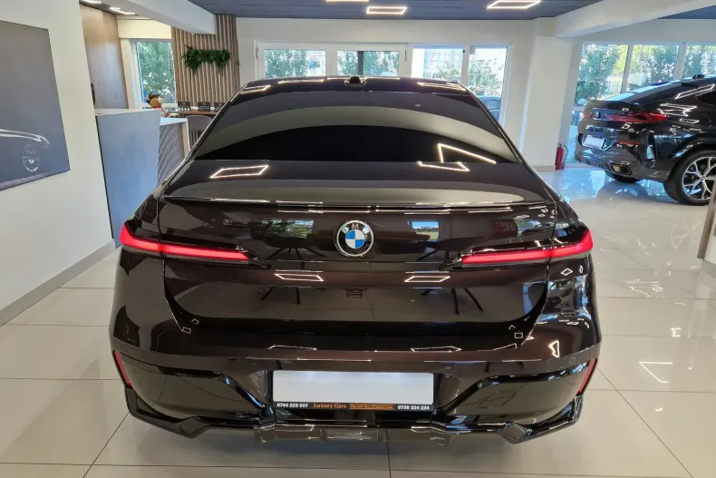 BMW 740 (Seria 7) din 2026 cu 20.000 km - oferta BMW256461 - foto 23