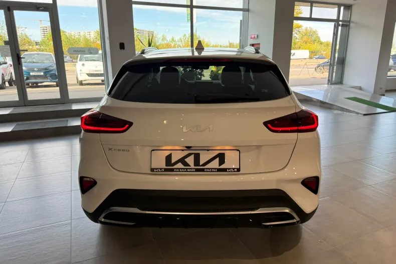 Kia XCeed din 2025 cu 7 km - oferta KIA256463 - foto 6