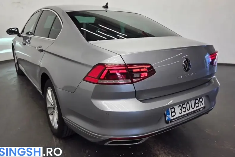 Volkswagen Passat din 2022 cu 65.383 km - oferta VOL256467 - foto 3