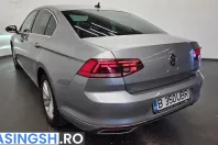 Volkswagen Passat din 2022 cu 65.383 km - oferta VOL256467 - foto 13