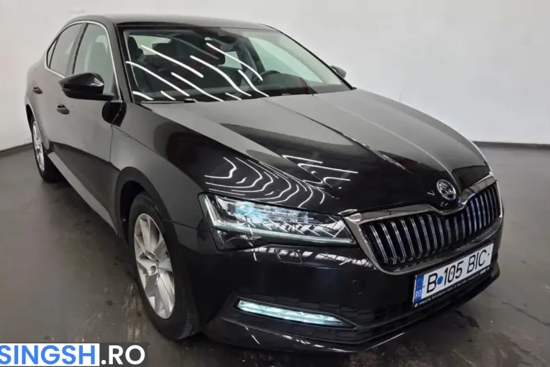 Skoda Superb din 2022 cu 87.800 km - oferta SKO256468 - foto 2