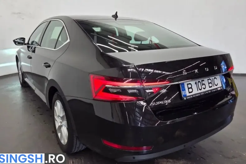 Skoda Superb din 2022 cu 87.800 km - oferta SKO256468 - foto 3