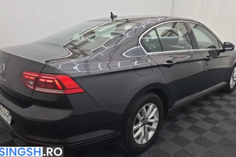 Volkswagen Passat din 2021 cu 120.377 km - oferta VOL256469 - foto 3