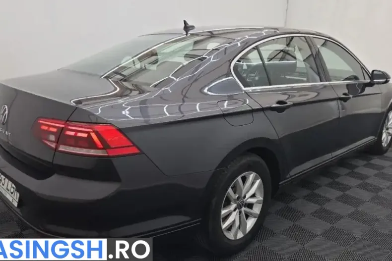 Volkswagen Passat din 2021 cu 120.377 km - oferta VOL256469 - foto 12