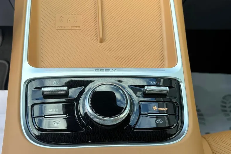 Geely Starray din 2026 cu 18 km - oferta GEE256485 - foto 9