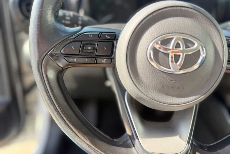 Toyota Yaris din 2023 cu 124.888 km - oferta TOY256504 - foto 5