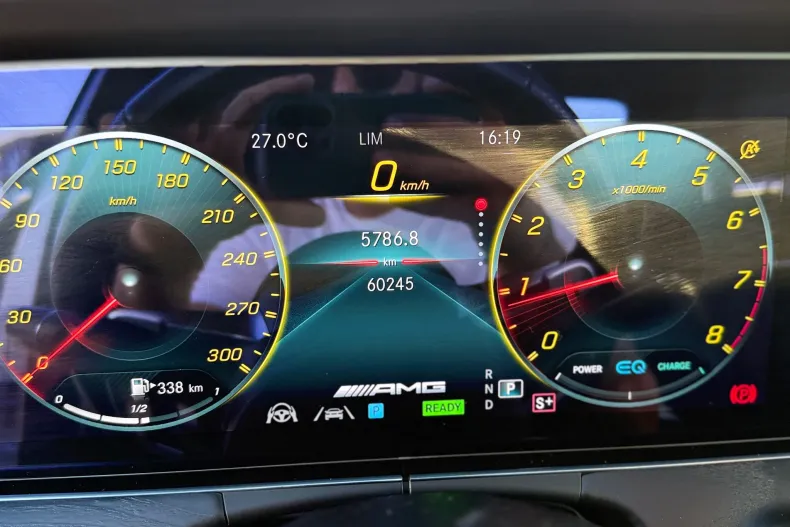 Mercedes-Benz E 53 AMG (Clasa E) din 2022 cu 60.245 km - oferta MER256505 - foto 19