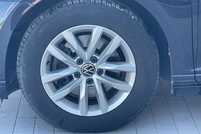 Volkswagen Passat din 2022 cu 139.464 km - oferta VOL256513 - foto 8