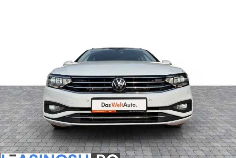 Volkswagen Passat din 2023 cu 142.498 km - oferta VOL256517 - foto 8