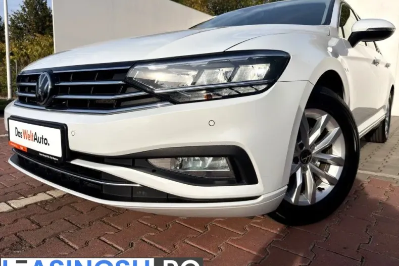 Volkswagen Passat din 2023 cu 142.498 km - oferta VOL256517 - foto 9