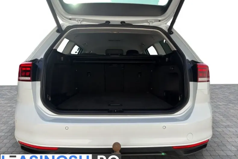 Volkswagen Passat din 2023 cu 142.498 km - oferta VOL256517 - foto 10