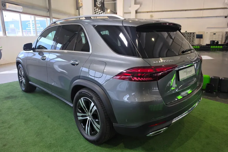 Mercedes-Benz GLE din 2023 cu 121.700 km - oferta MER256523 - foto 8