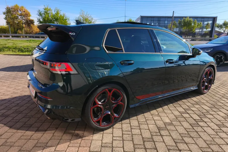 Volkswagen Golf din 2026 cu 1.000 km - oferta VOL256526 - foto 25
