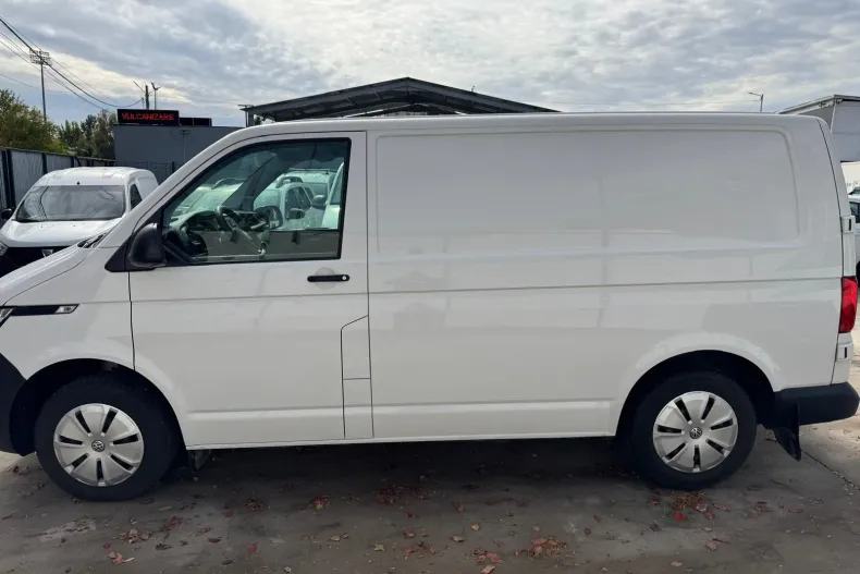 Volkswagen Transporter din 2022 cu 159.884 km - oferta VOL256528 - foto 11