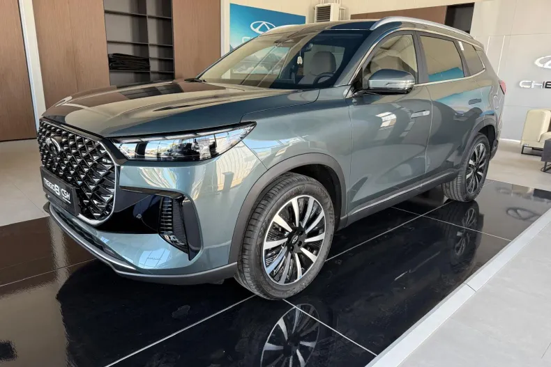 Chery Tiggo 8 din 2026 cu 5 km - oferta CHE256533 - foto 2