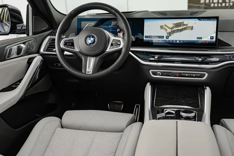 BMW X6 (Seria X) din 2024 cu 54.280 km - oferta BMW256538 - foto 3
