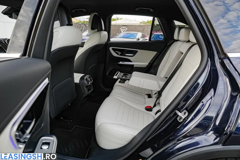 Mercedes-Benz GLC 200 (Clasa GLC) din 2023 cu 162.270 km - oferta MER256539 - foto 14
