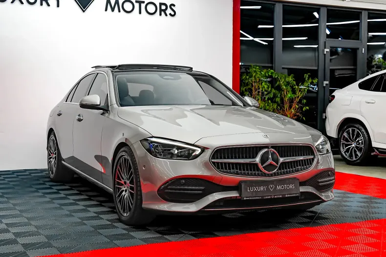 Mercedes-Benz C 200 (Clasa C) din 2022 cu 163.000 km - oferta MER256541 - foto 5