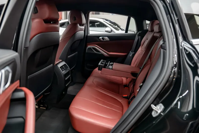 BMW X6 (Seria X) din 2022 cu 161.000 km - oferta BMW256543 - foto 6