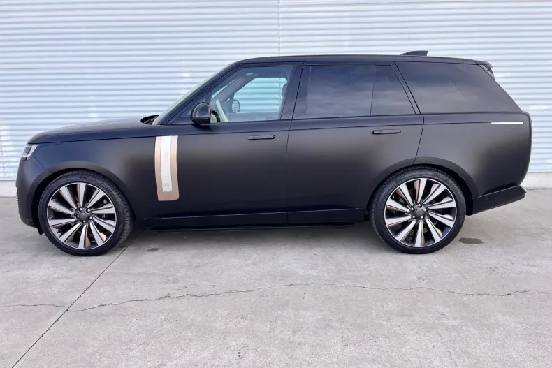 Land Rover Range Rover din 2026 cu 23.950 km - oferta LAN256548 - foto 2