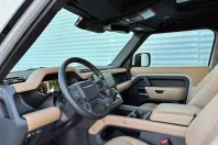 Land Rover Defender din 2025 cu 5.398 km - oferta LAN256551 - foto 6