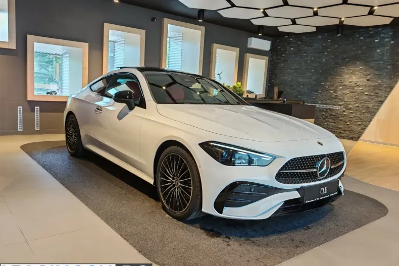 Mercedes-Benz CLE 200 (Clasa CLE) din 2026 cu 1 km - oferta MER256555 - foto 1