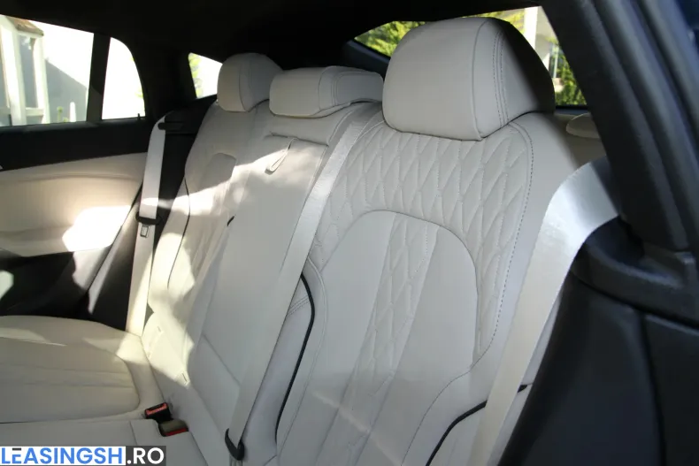 BMW X6 (Seria X) din 2022 cu 38.000 km - oferta BMW256567 - foto 34