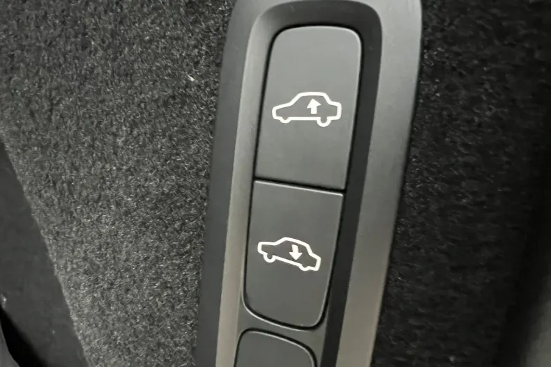 Volvo XC90 din 2023 cu 118.000 km - oferta VOL256568 - foto 7