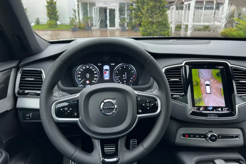 Volvo XC90 din 2023 cu 118.000 km - oferta VOL256568 - foto 17