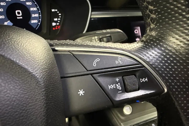 Audi Q3 din 2020 cu 81.116 km - oferta AUD256571 - foto 16