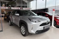 Toyota Yaris din 2026 cu 2 km - oferta TOY256578 - foto 2