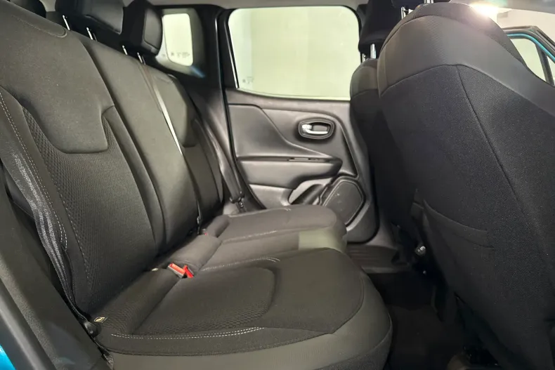 Jeep Renegade din 2021 cu 90.652 km - oferta JEE256581 - foto 12