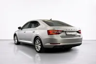 Skoda Superb din 2023 cu 139.198 km - oferta SKO256584 - foto 3
