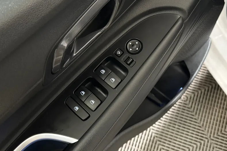 Hyundai i20 din 2023 cu 46.126 km - oferta HYU256587 - foto 14