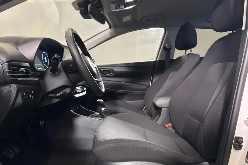 Hyundai i20 din 2023 cu 46.126 km - oferta HYU256587 - foto 22