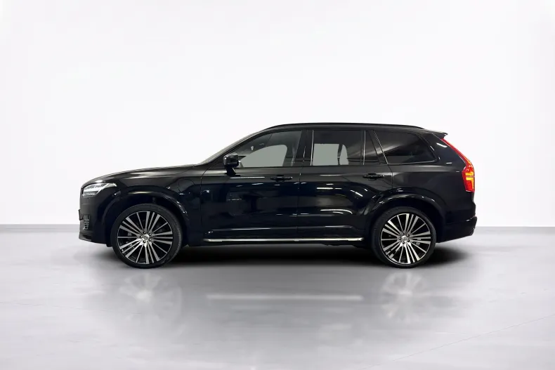Volvo XC90 din 2022 cu 104.293 km - oferta VOL256590 - foto 2