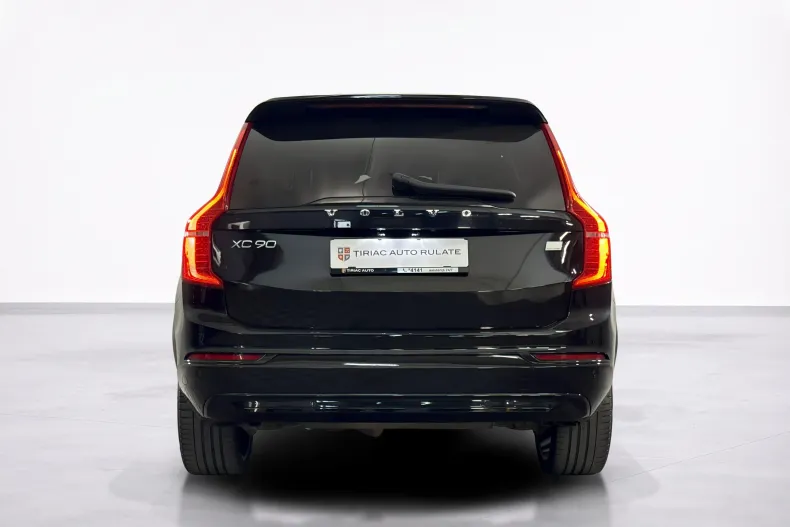Volvo XC90 din 2022 cu 104.293 km - oferta VOL256590 - foto 4
