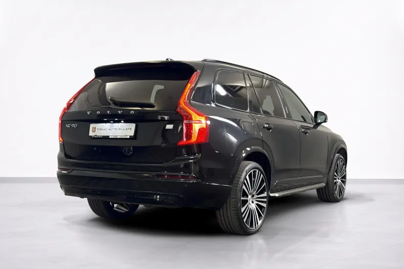 Volvo XC90 din 2022 cu 104.293 km - oferta VOL256590 - foto 5